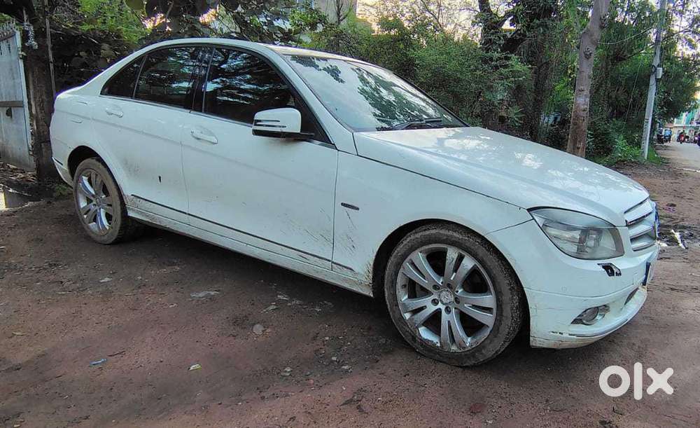Mercedes-benz C-class [2011-2014] 2.0 C200 Avantgarde, 2011, Petrol