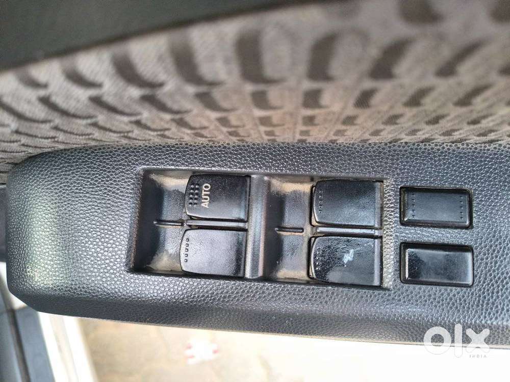 Maruti Suzuki Ritz Vxi (abs) Bs Iv, 2016, Petrol