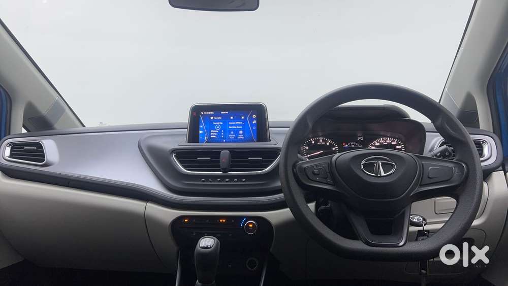 Tata Altroz 1.2 Xm Plus, 2022, Petrol