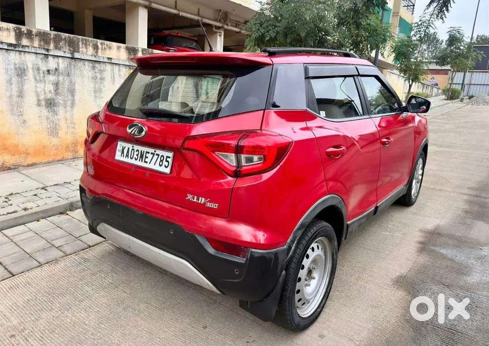 Mahindra Xuv300 Gasoline W8 Fully Loaded