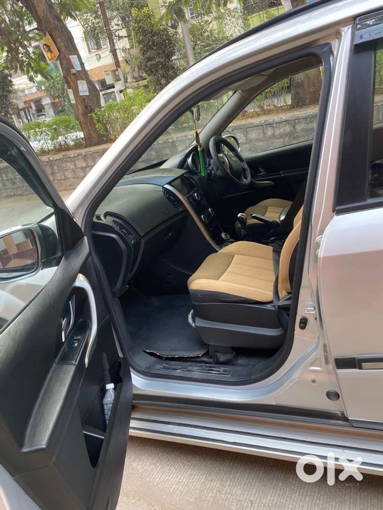 Mahindra Xuv500 2020 Diesel 68000 Km Driven