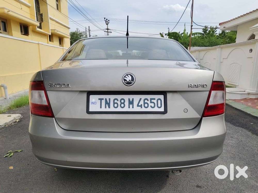 Skoda Rapid 1.6 Mpi Elegance, 2014, Diesel