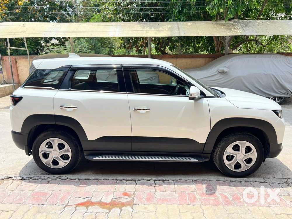 Maruti Suzuki Brezza 2024 Cng & Hybrids 41000 Km Driven