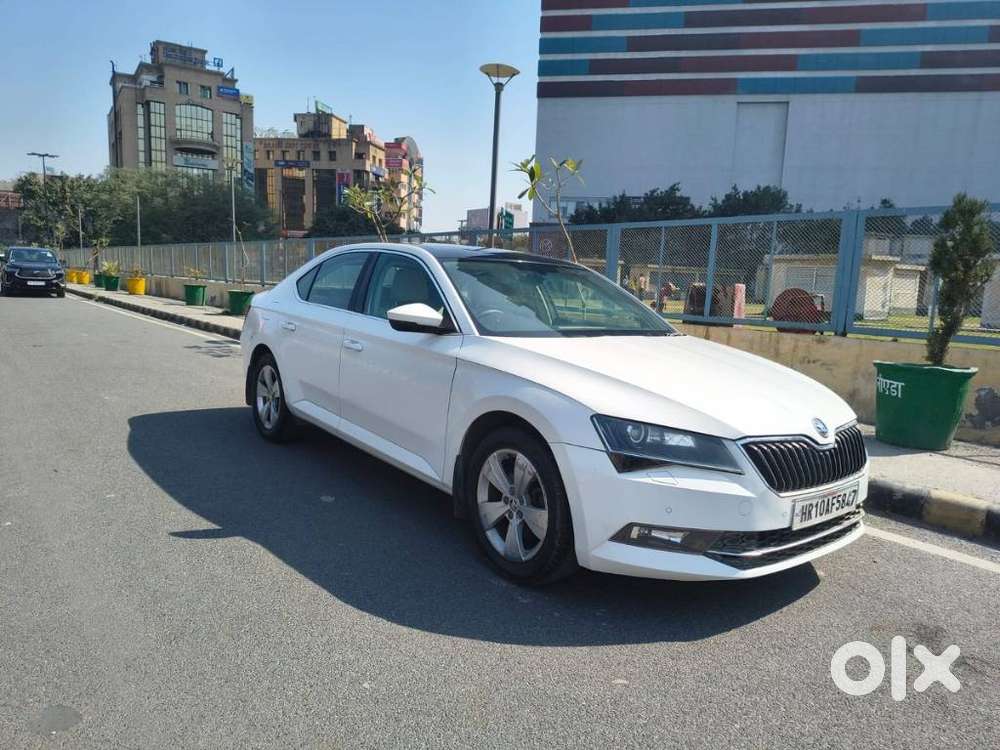 Skoda Superb Style 1.8, 2018, Petrol