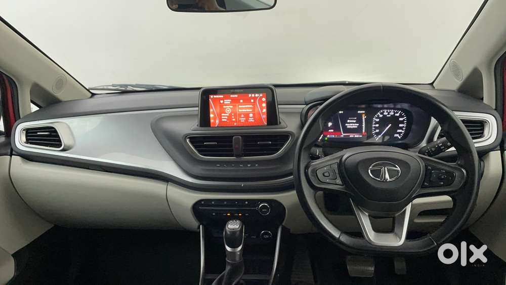 Tata Altroz Xza Plus (s), 2023, Petrol
