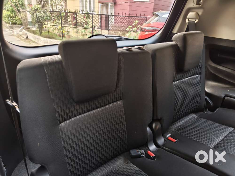 Toyota Innova Crysta 2.4 Gx Mt, 2016, Diesel