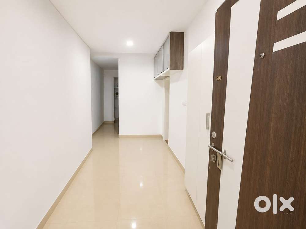 Office for Rent at Dhanori Main Road