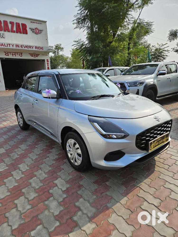 Maruti Suzuki Swift Vxi + Manual, 2024, Petrol