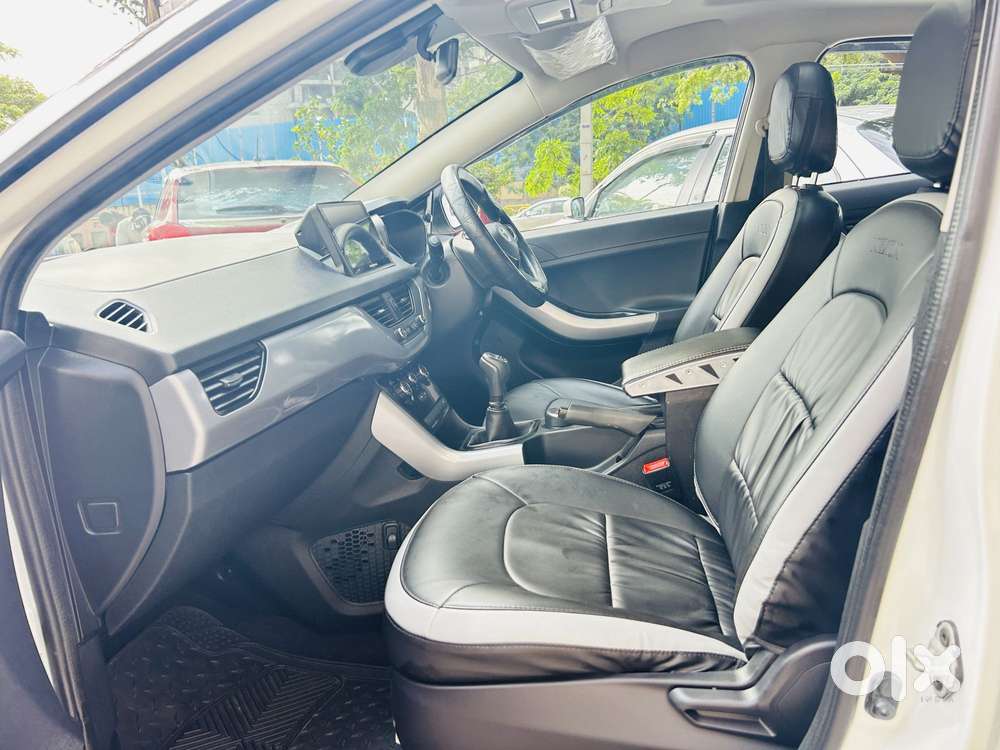 Tata Nexon 1.2 Revotron Xm (s), 2022, Petrol