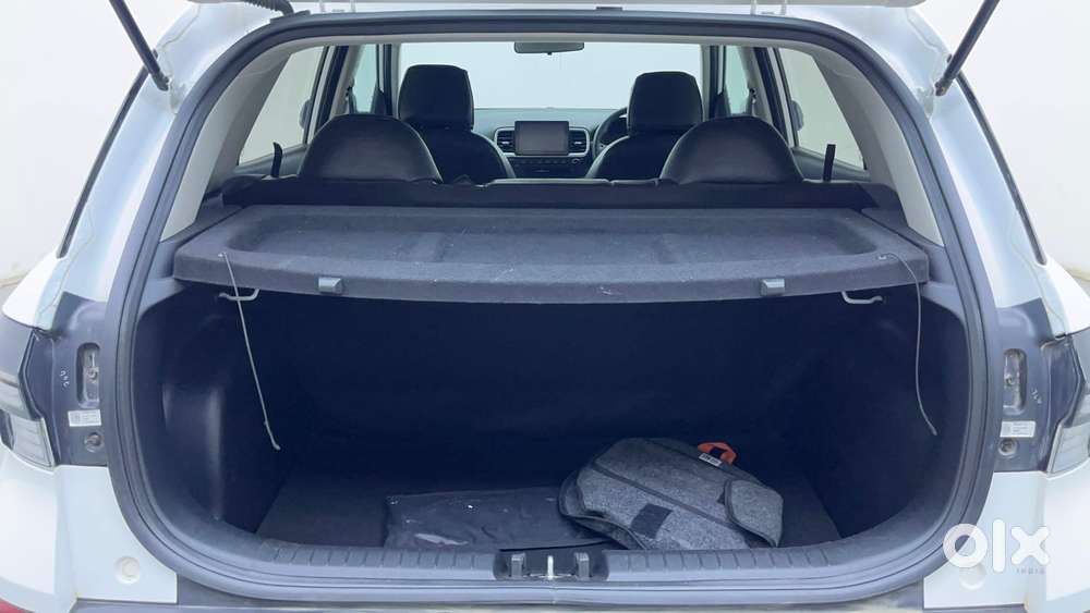 Hyundai Venue 1.2 S (o), 2025, Petrol