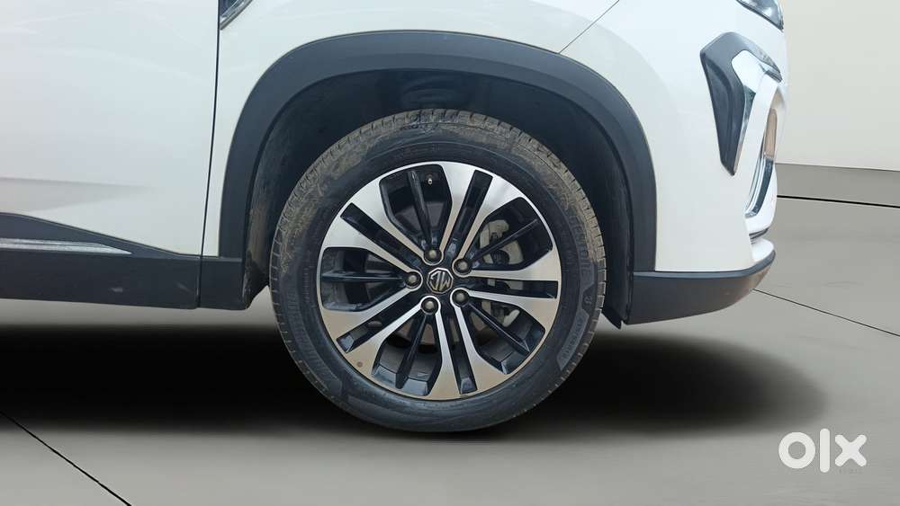 Mg Hector Plus 1.5 Sharp Turbo Cvt 6 Str, 2021, Petrol