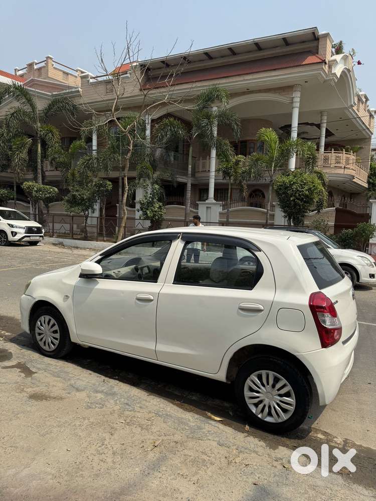 Toyota Etios Liva 1.2 G, 2015, Diesel