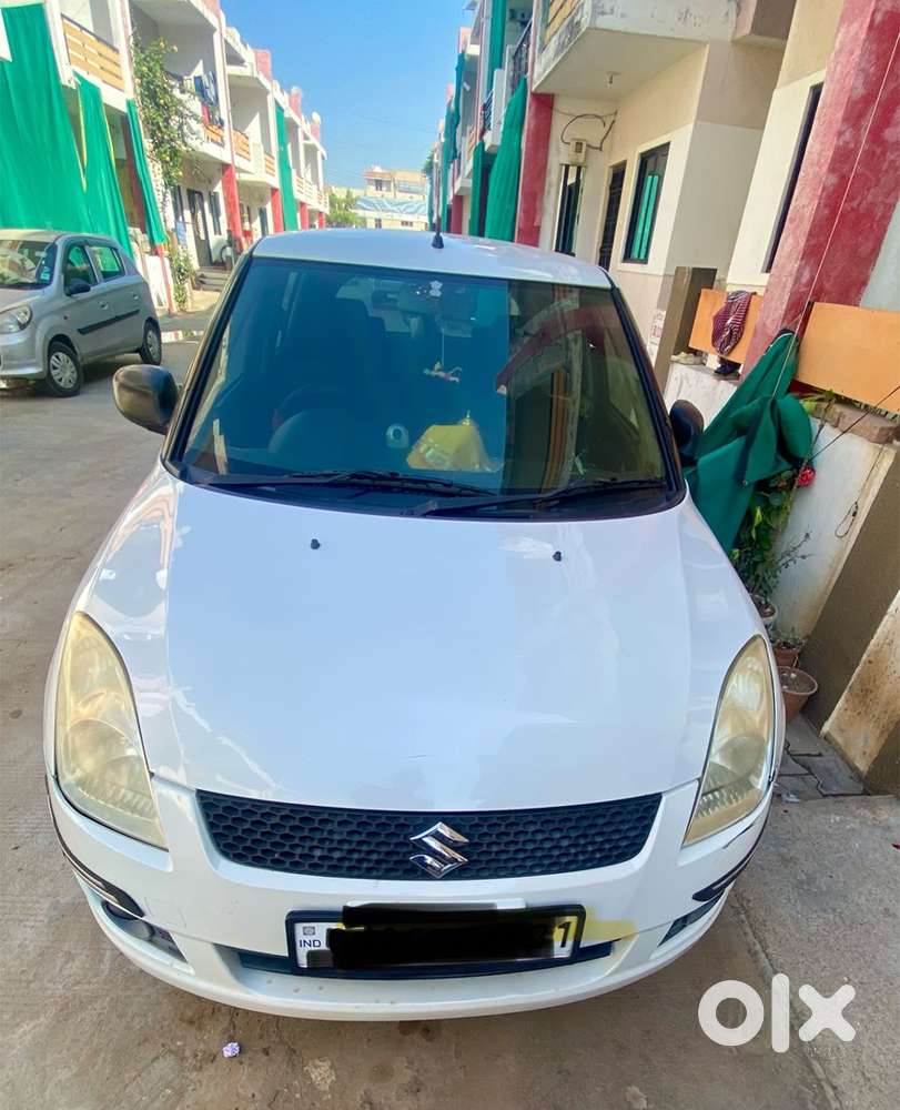 Maruti Suzuki Swift 2011 Cng & Hybrids Well Maintained Good Condition