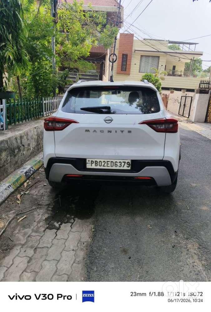 Nissan Magnite, 2021, Petrol