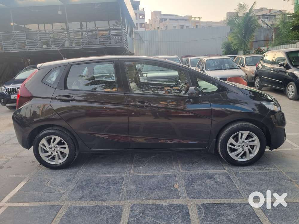 Honda Jazz V Cvt, 2016, Petrol