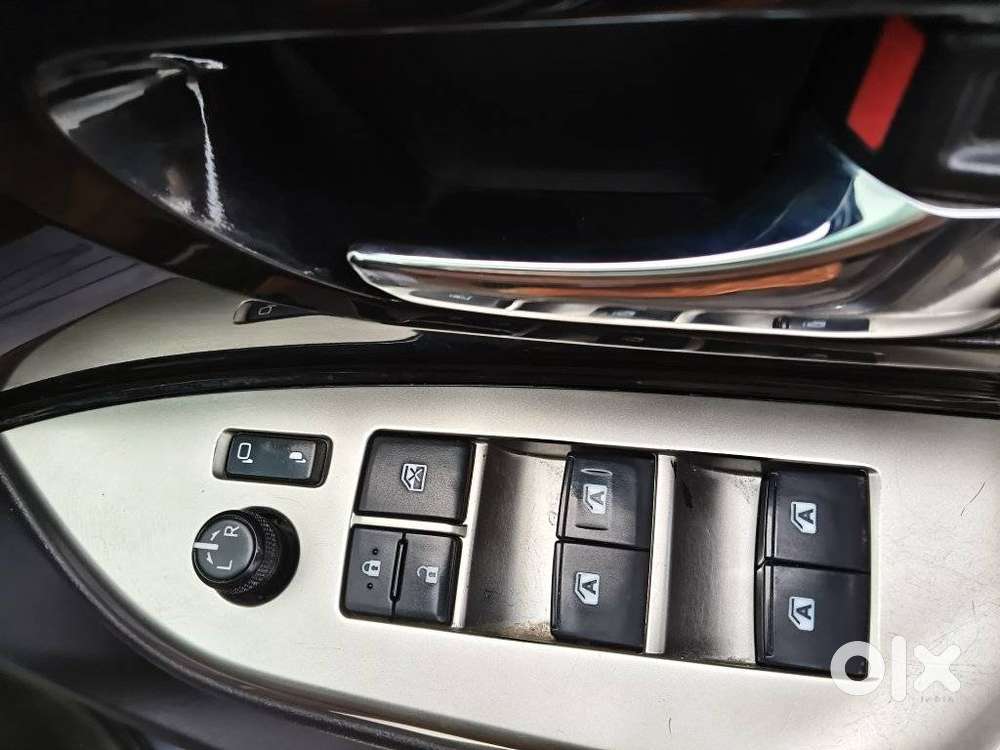 Toyota Innova Crysta Zx 2.4 Diesel 7 Seater, 2021, Diesel