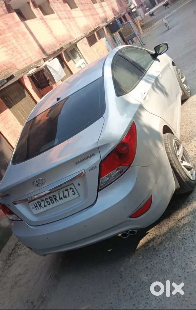 Hyundai Fluidic Verna 2012 Petrol 80000 Km Driven