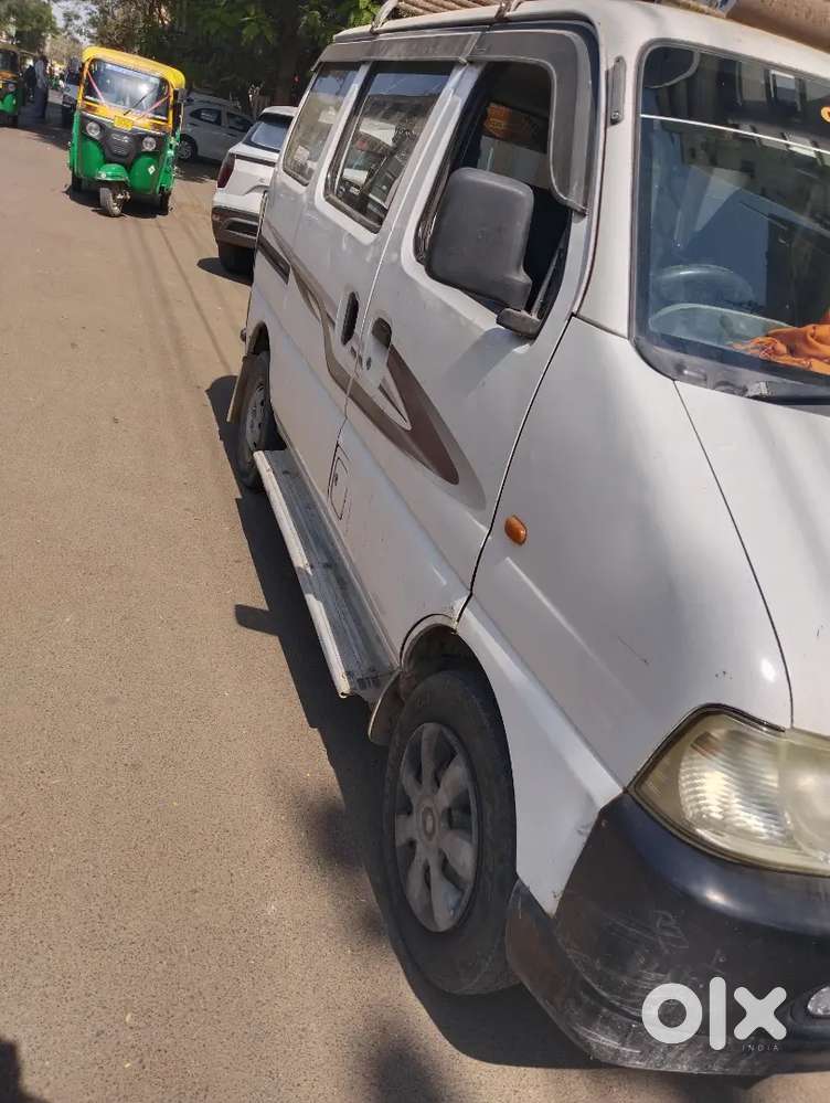 Maruti Suzuki Eeco 2011