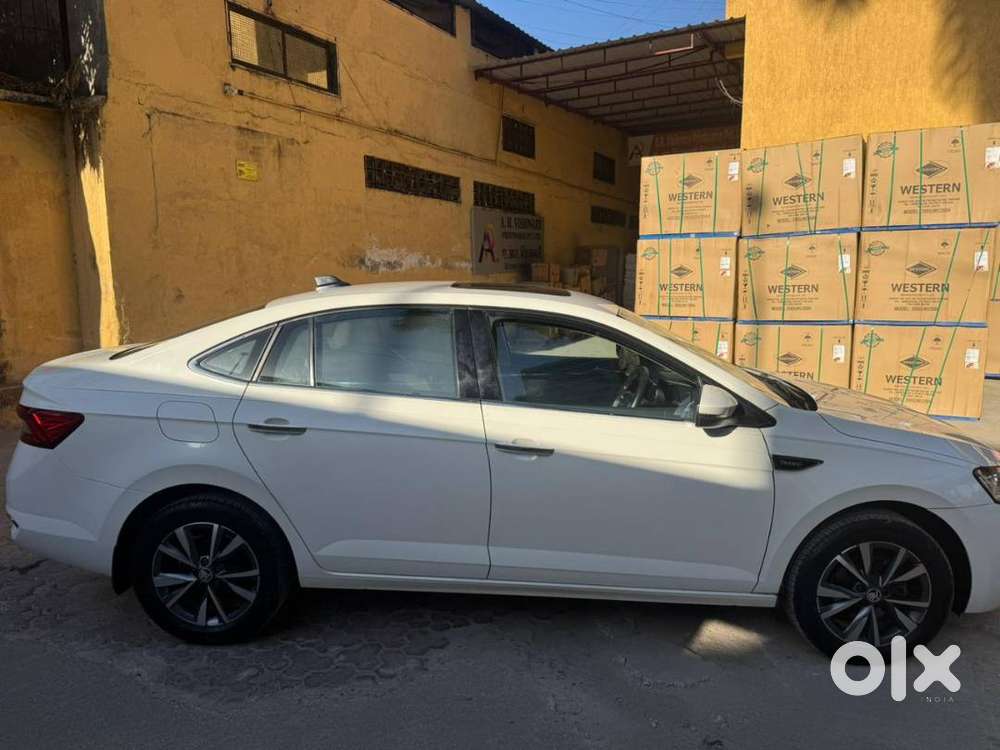 Skoda Slavia 2022 Petrol Well Maintained