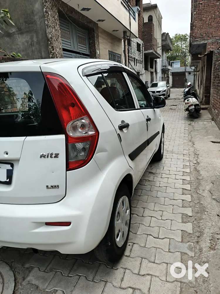 Maruti Suzuki Ritz 2013 Diesel 57500 Km Driven