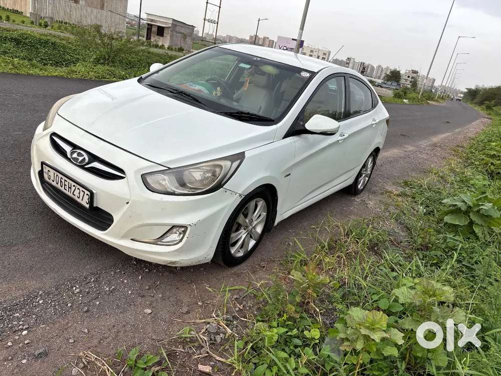 Hyundai Verna Crdi Sx 2011