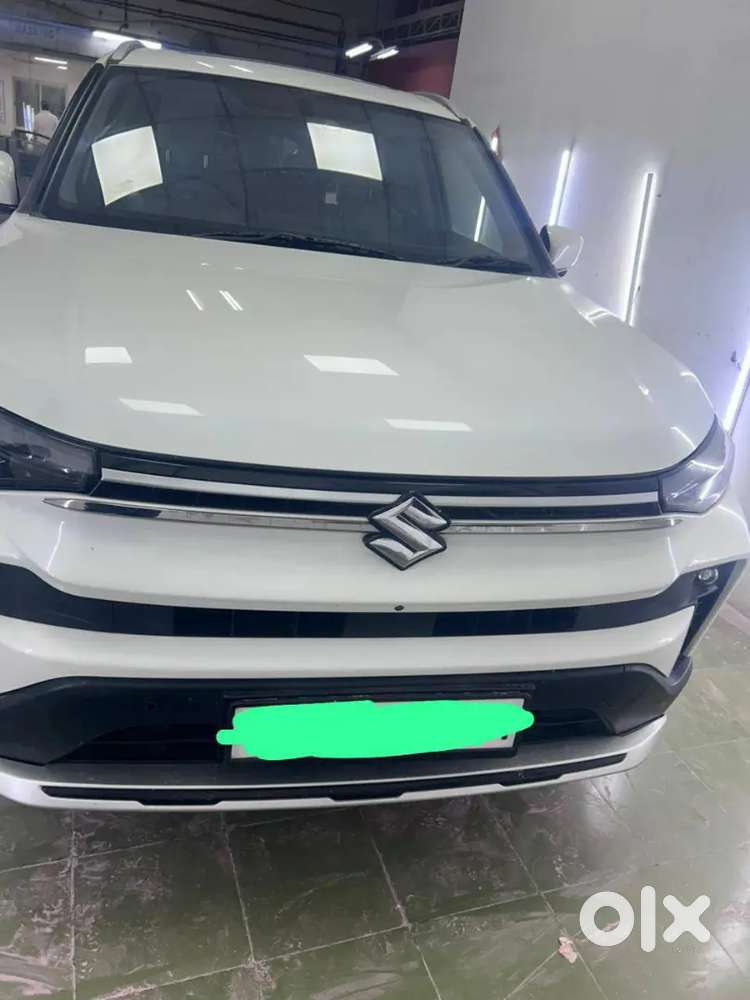 Maruti Victoris 

Top End Model