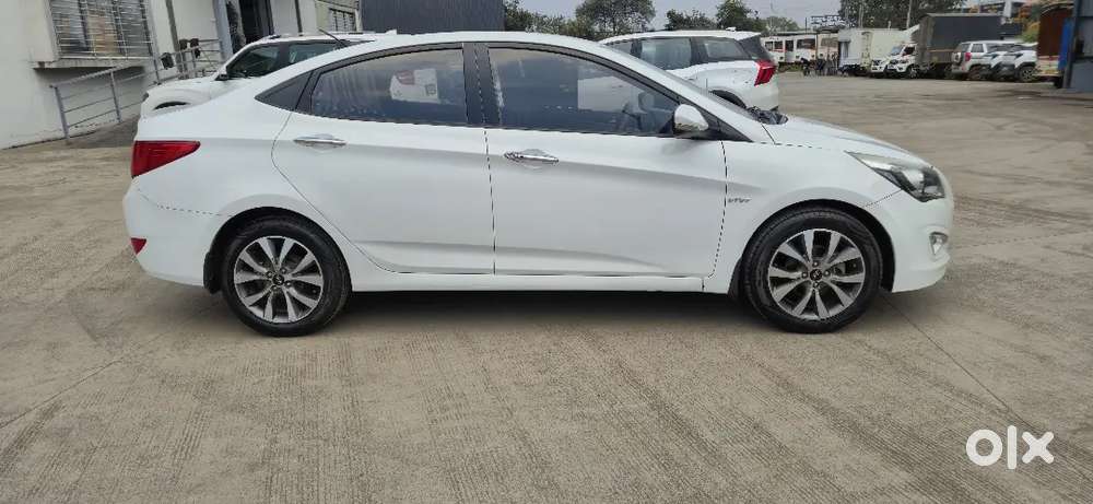 Hyundai Fluidic Verna 2015 Petrol 36000 Km Driven