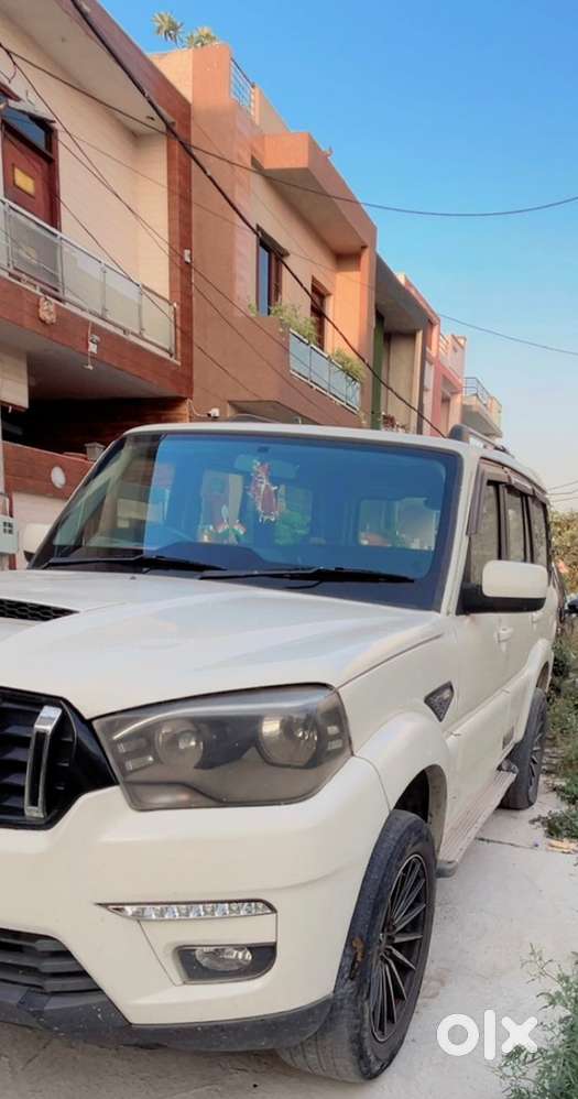 Mahindra Scorpio 2019 Classic S4 Converted Into S11 From Company