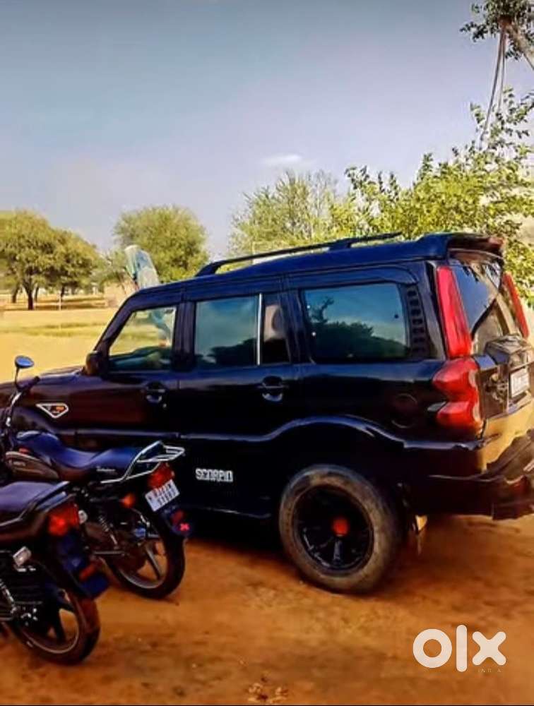 Scorpio S11 Black