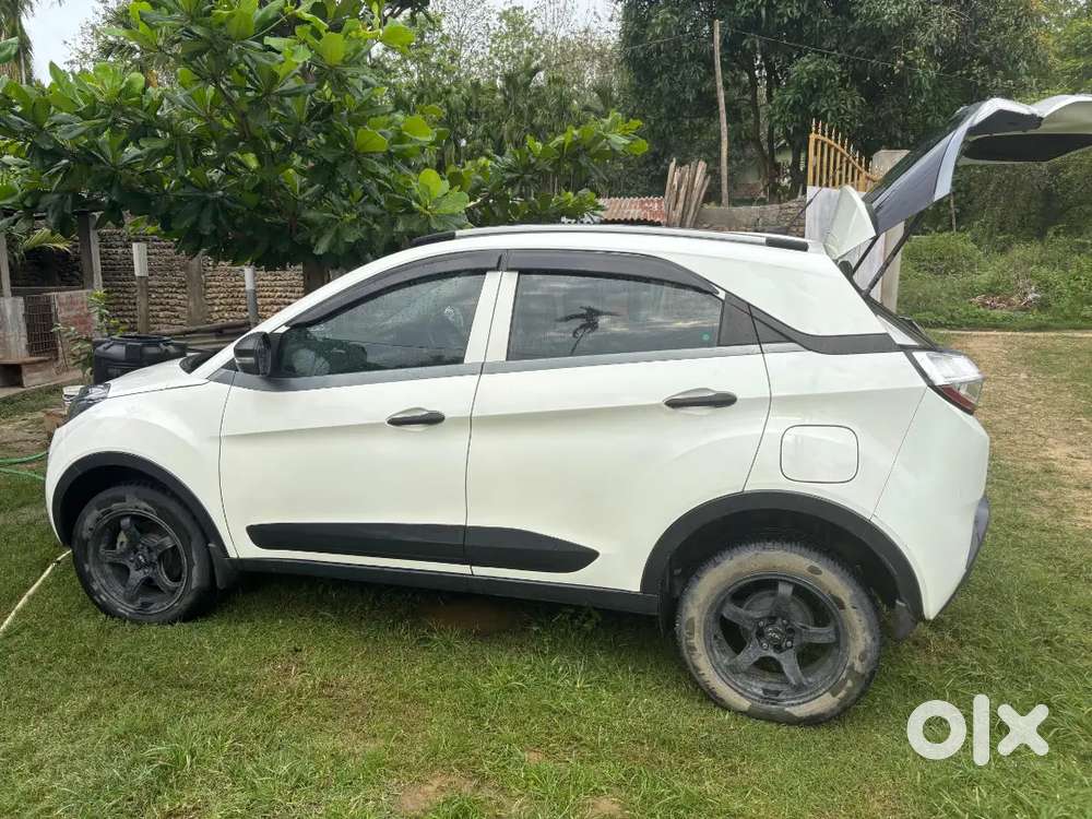 Tata Nexon Xm