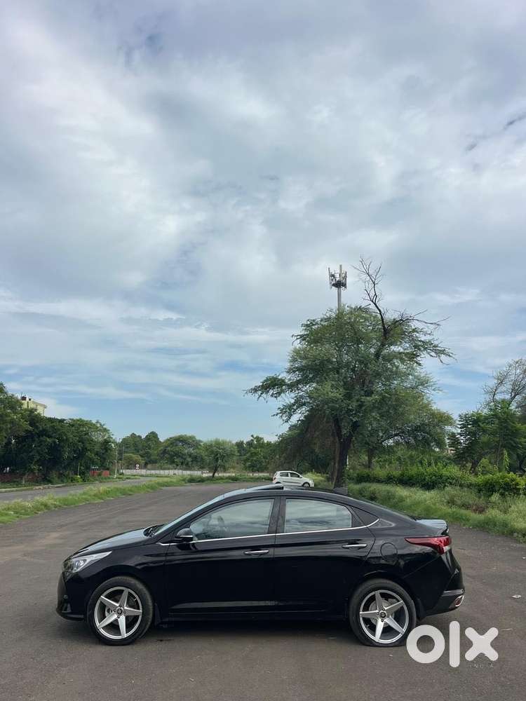 Hyundai Verna 1.5 Sx (o) Diesel Mt, 2022, Diesel