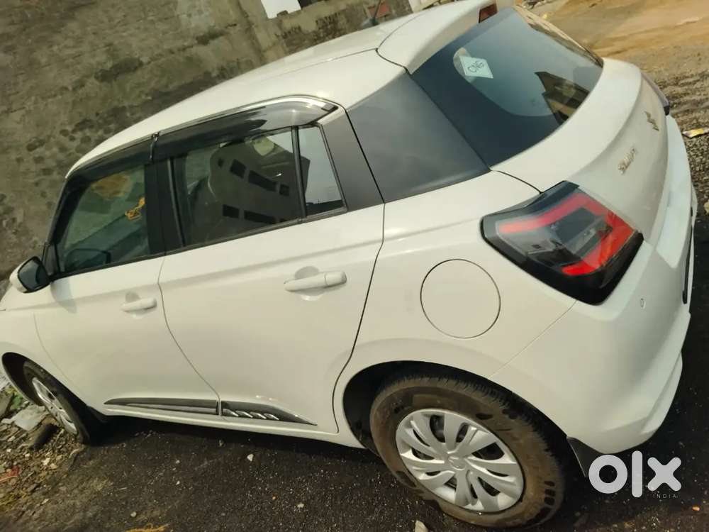 Maruti Suzuki Swift Vxi 2026