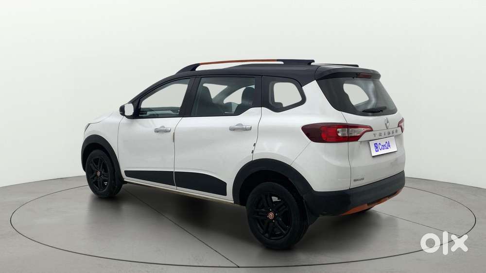 Renault Triber Rxz, 2022, Petrol