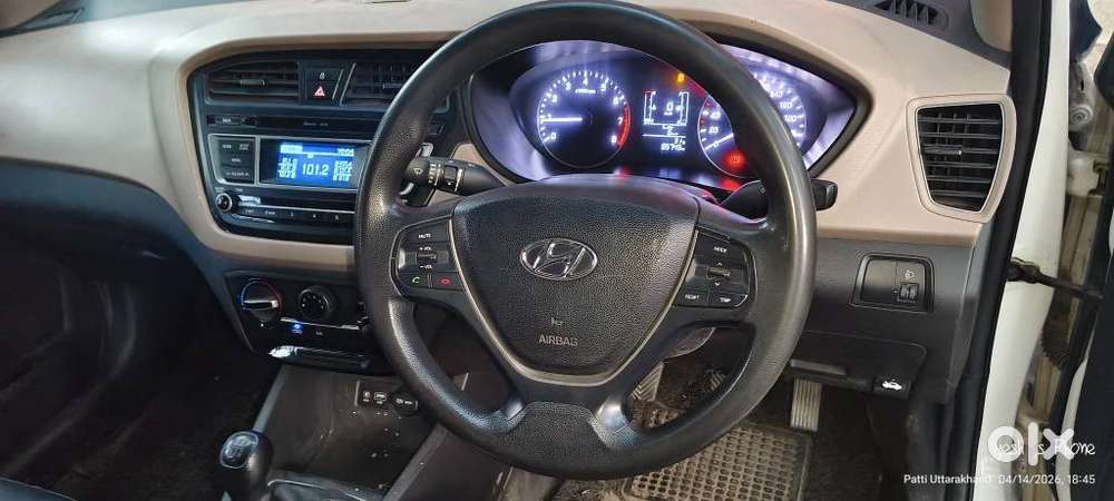 Hyundai I20 Petrol Cvt Magna Executive, 2016, Petrol