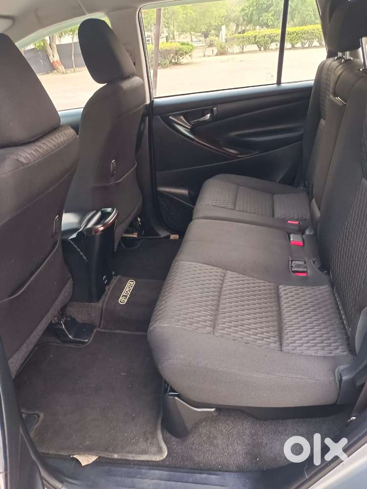 Toyota Innova Crysta 2.4 G Mt 8s, 2018, Diesel