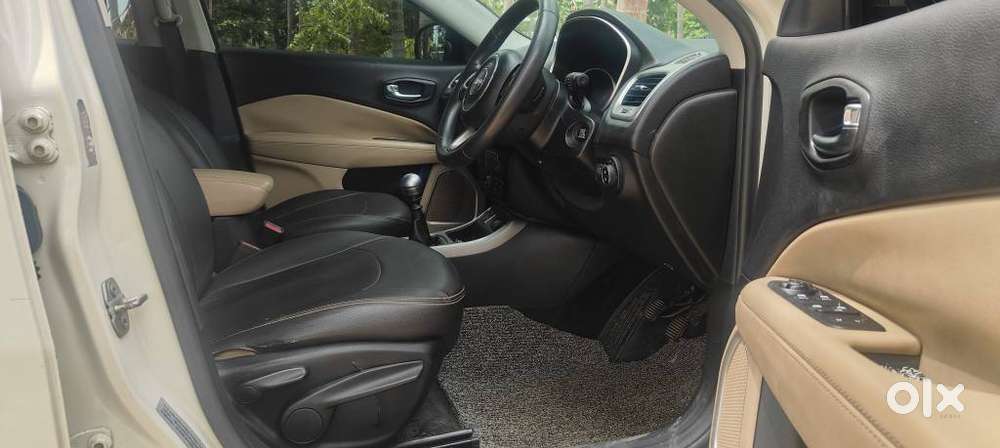 Jeep Compass 2.0 Longitude Option, 2019, Diesel