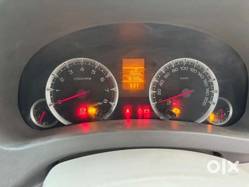 Maruti Suzuki Ertiga 2013 December Petrol Well Maintained