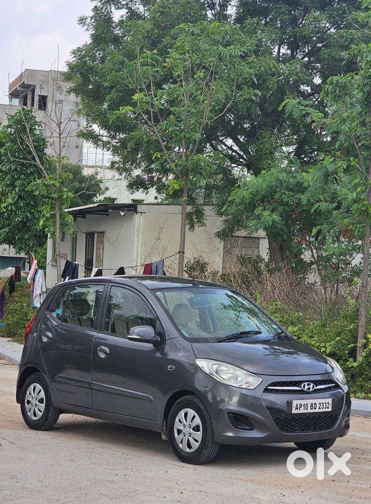 Hyundai I10 Sportz, 2012, Petrol