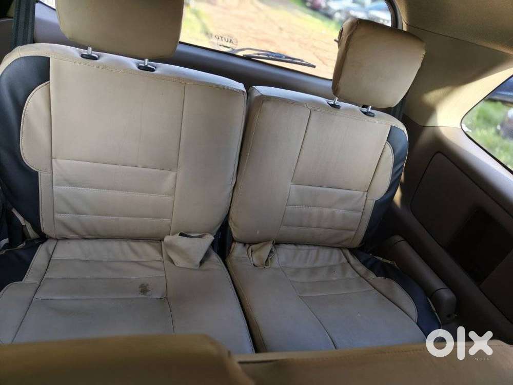 Toyota Innova 2.5 G (diesel) 8 Seater, 2016, Diesel