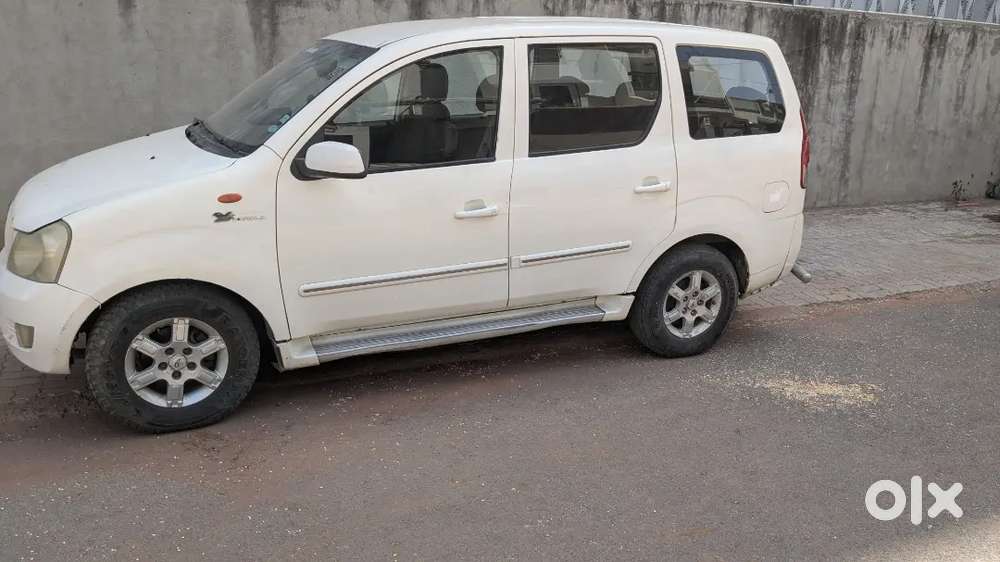 Mahindra Xylo