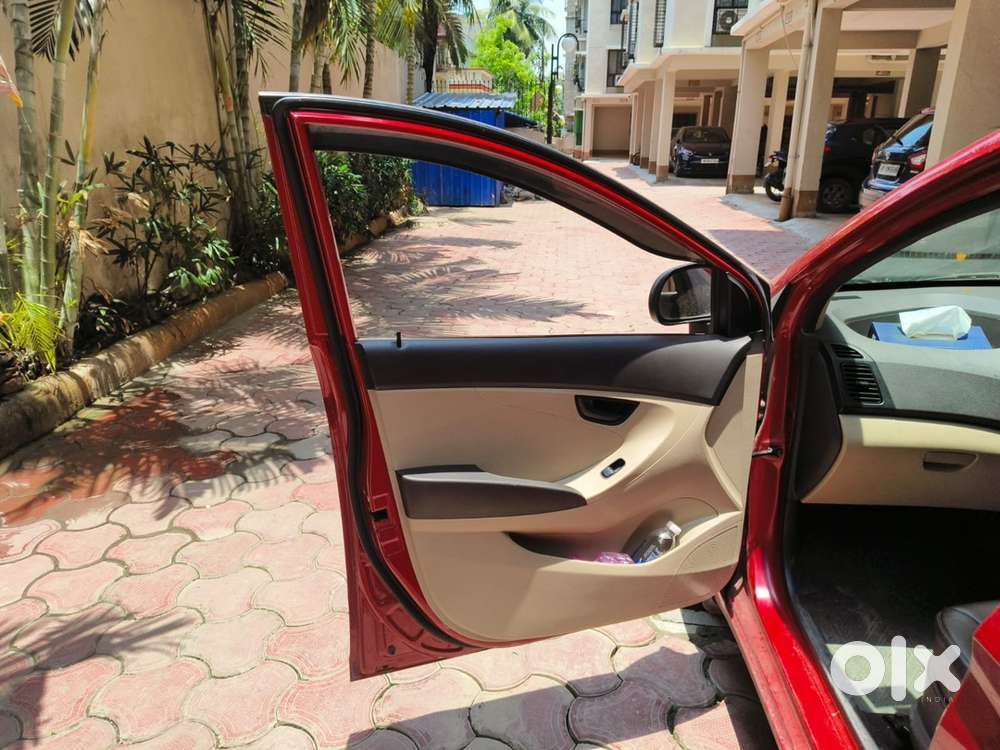 2017 Hyundai Eon Petrol Manual - 22k Km Driven