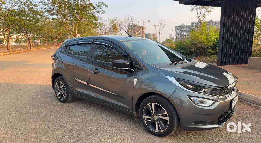 Tata Altroz Petrol 2023