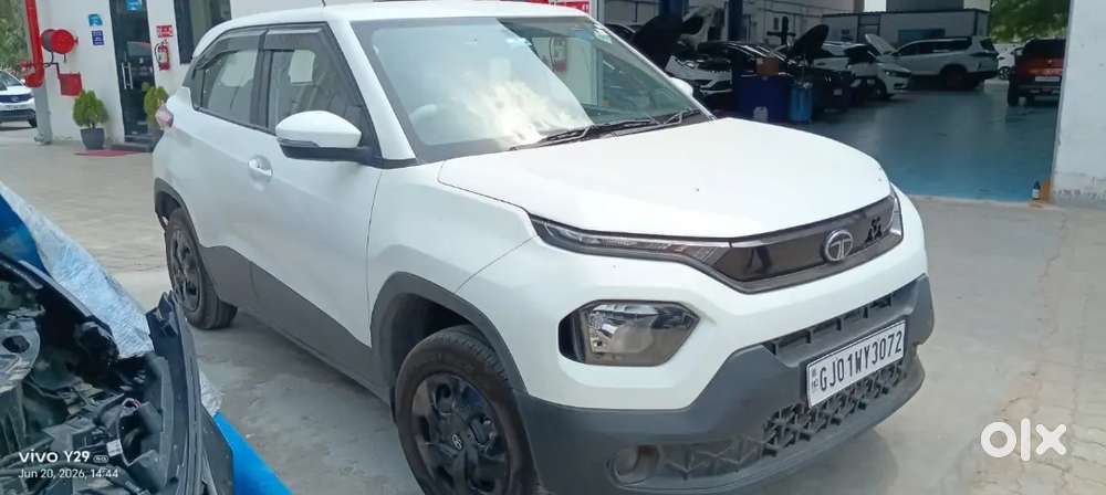 Tata Punch Revotron 2025