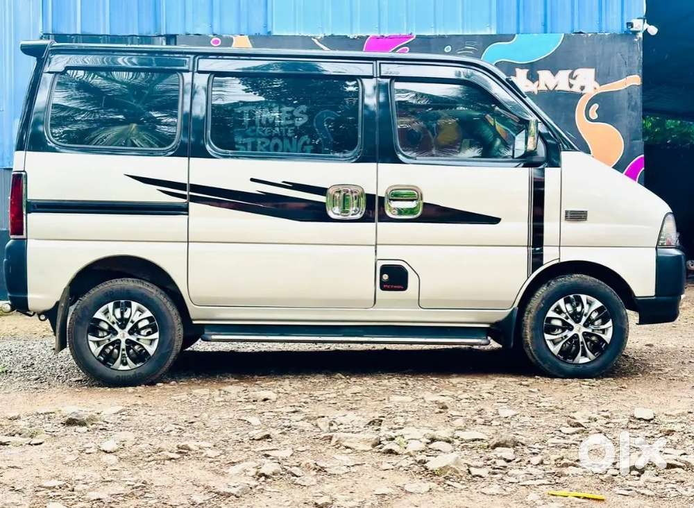 Maruti Suzuki Eeco 2015