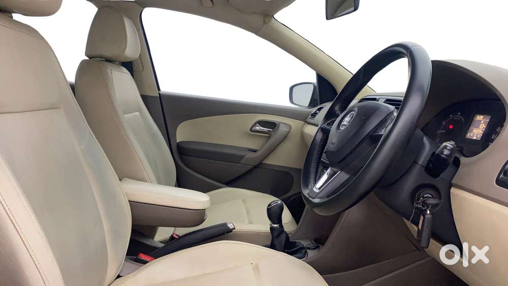 Skoda Rapid 1.6 Mpi Mt Elegance Plus, 2015, Petrol