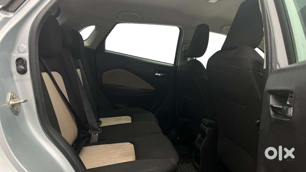 Toyota Glanza 1.2 V Amt, 2025, Petrol