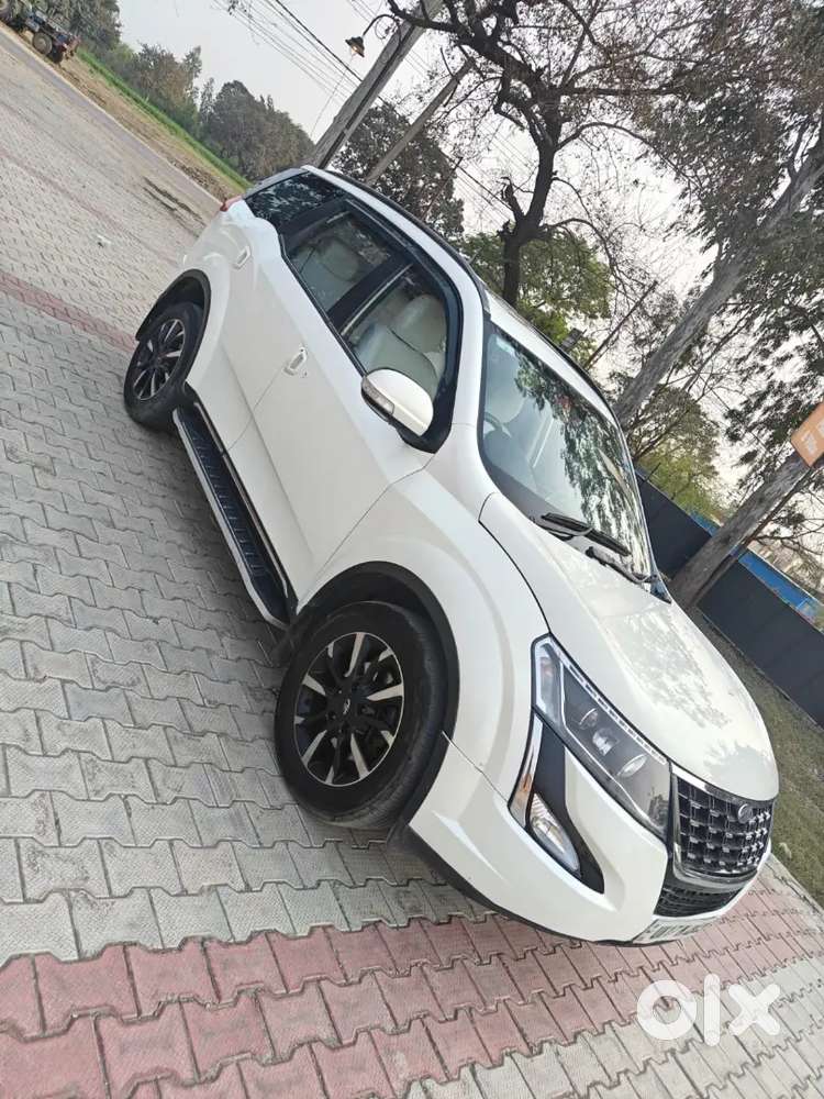 Mahindra Xuv500 2019 Diesel 85000 Km Driven