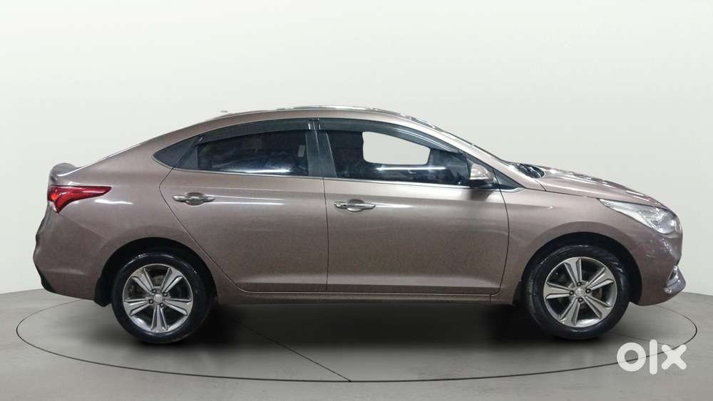 Hyundai Verna 1.6 Vtvt Sx, 2019, Petrol