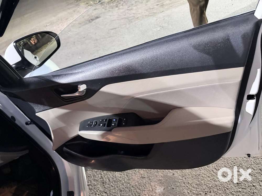 Hyundai Verna 1.5 S Plus Diesel Mt, 2022, Diesel