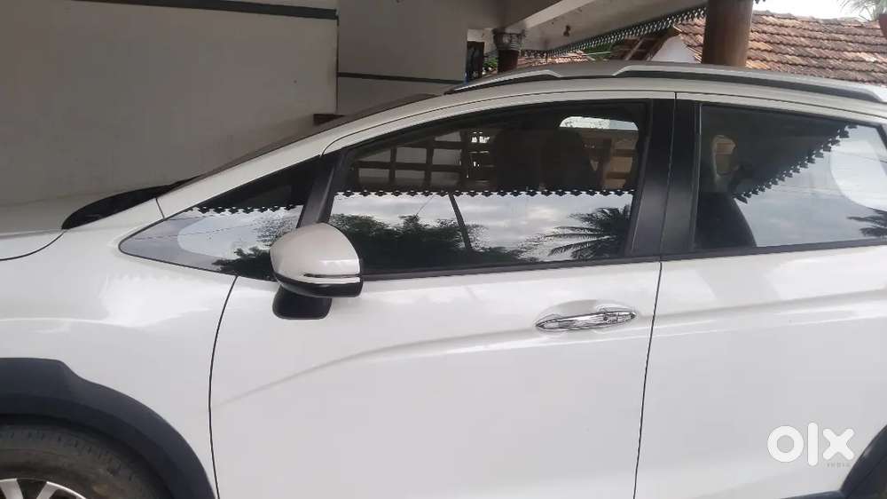 Honda Wr-v 2022 Petrol 6852 Km Driven